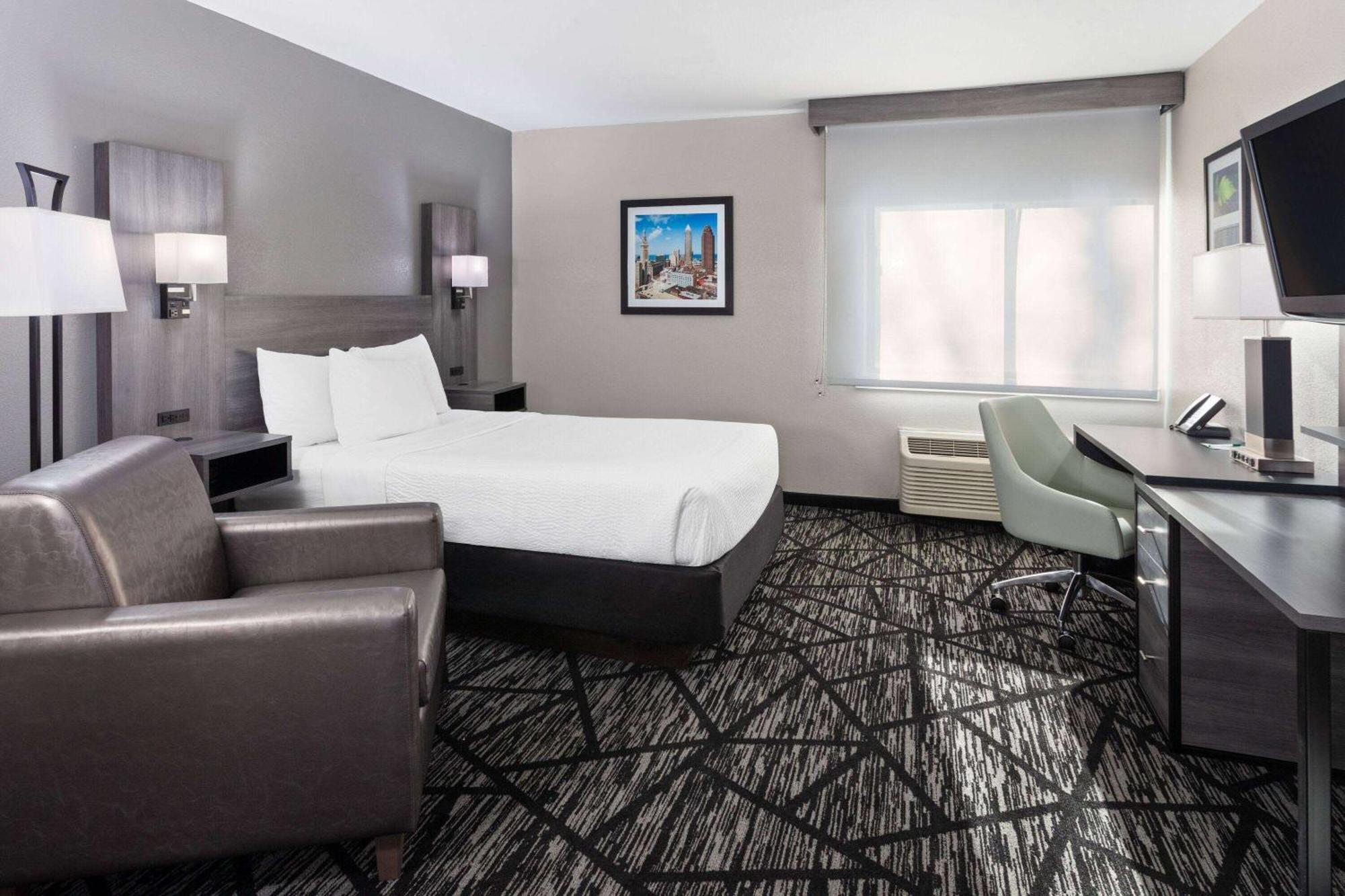 La Quinta Inn By Wyndham Cleveland Independence Eksteriør bilde
