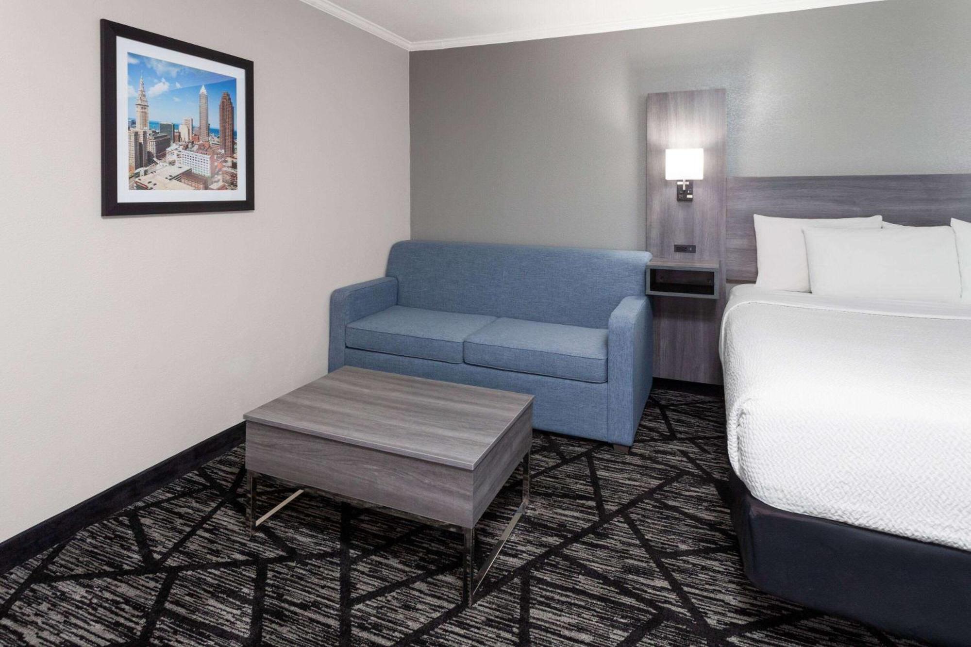 La Quinta Inn By Wyndham Cleveland Independence Eksteriør bilde